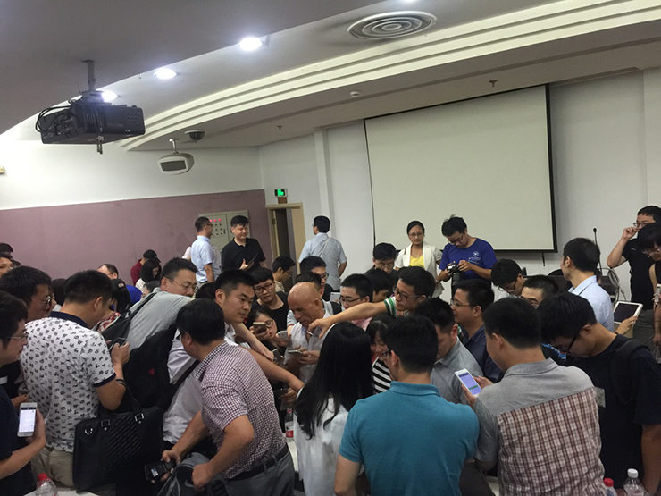 赛伯乐董事长朱敏与浙大管理学院师生共同探讨赛伯乐全球众创生态系统与浙大的协同