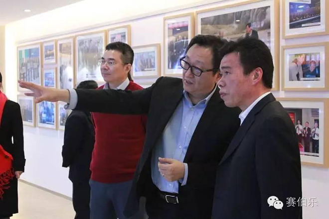 福州经济技术开发区管委会主任陈曾勇一行参访赛伯乐