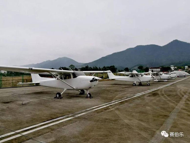 浙江省委副书记袁家军考察建德赛伯乐航空小镇