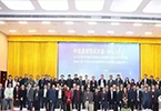 赛伯乐投资的购搭试衣镜吸引Microsoft合伙人Bernard Kress亲自体验